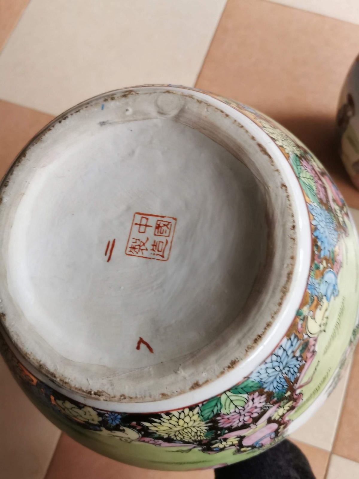 Cặp bình sứ tàu xưa – ảnh 9