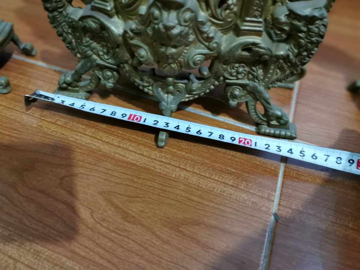Đồng hồ chân nến – ảnh 5