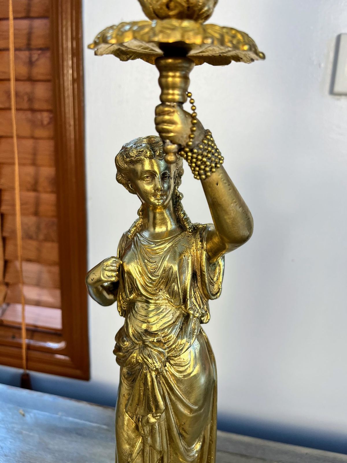 Đèn dầu tượng Pháp, cao 81cm – ảnh 4