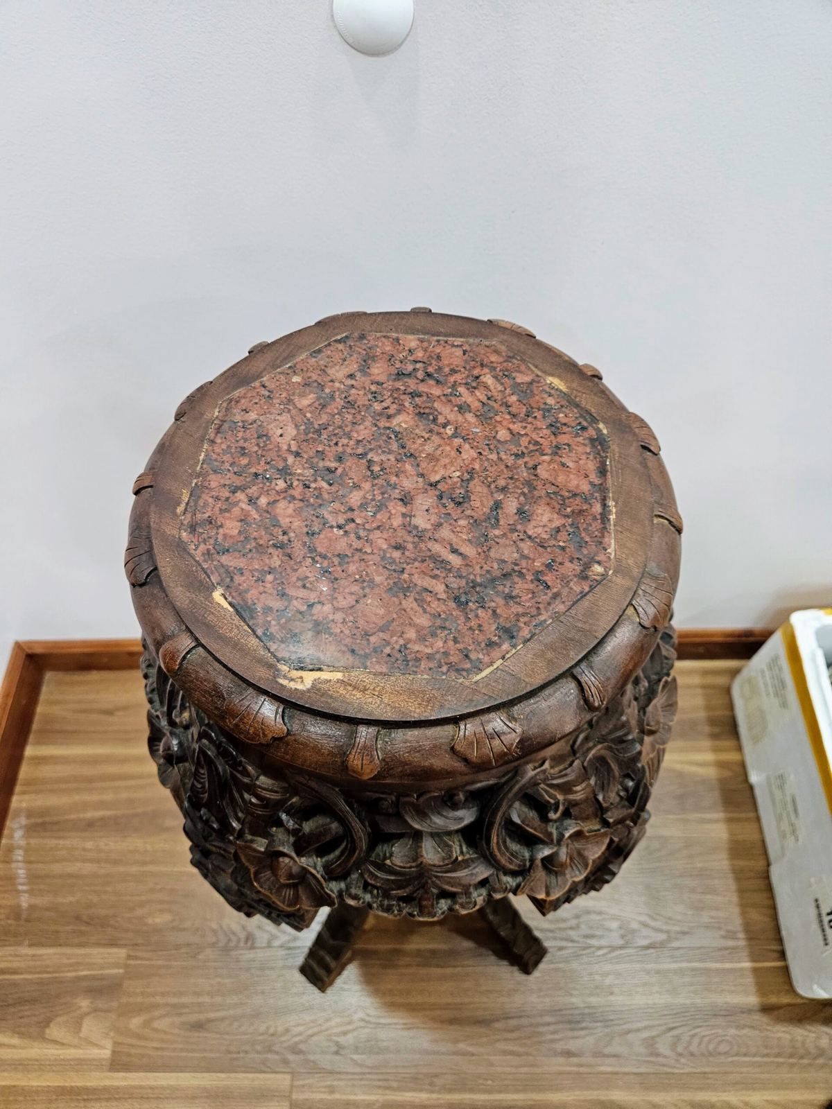Một chiếc đôn gỗ, cao 94.5cm – ảnh 3
