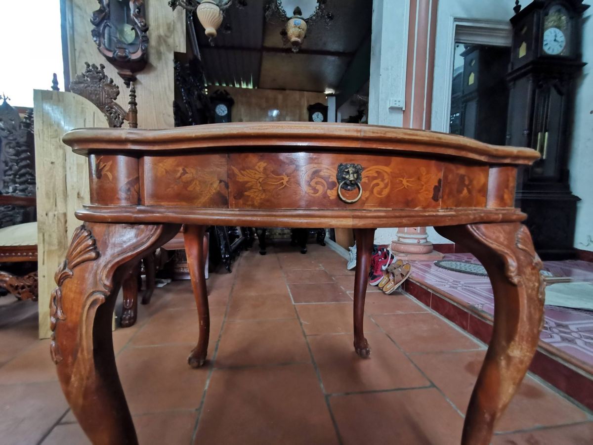 Bàn gỗ Louis – ảnh 4