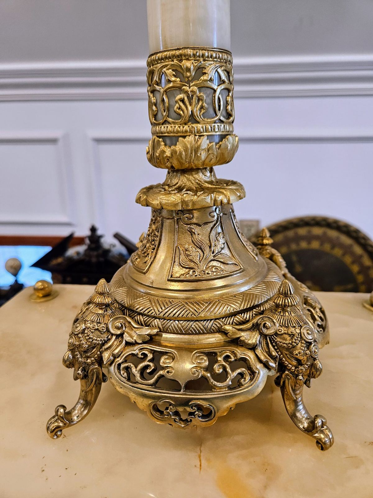 Đèn dầu chân đá cẩm thạch, cao 94cm – ảnh 4