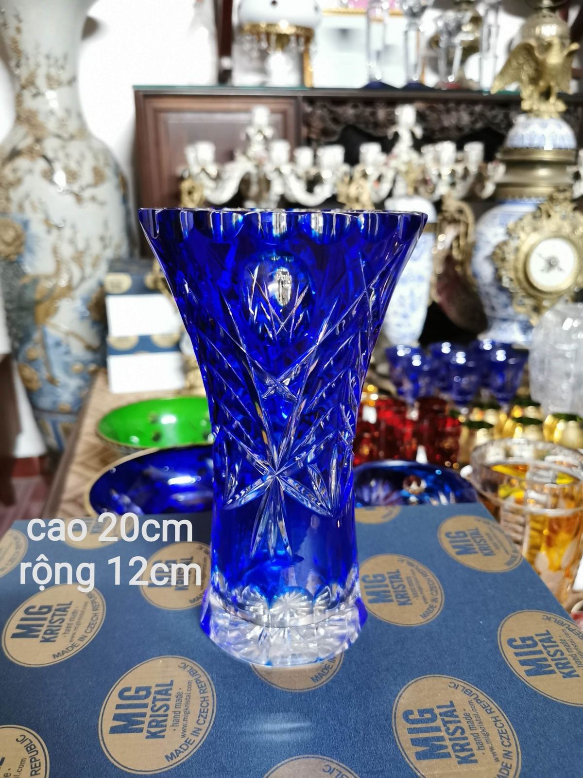 Bình Hoa Pha Lê Tiệp Xanh, cao 20cm – ảnh 1