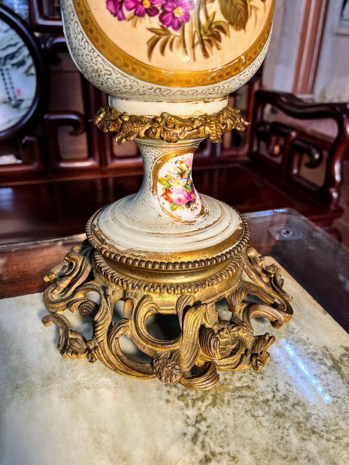 Đèn dầu sứ Pháp, cao 69cm – ảnh 4