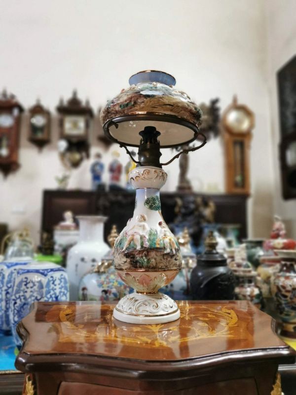Đèn sứ – ảnh 1