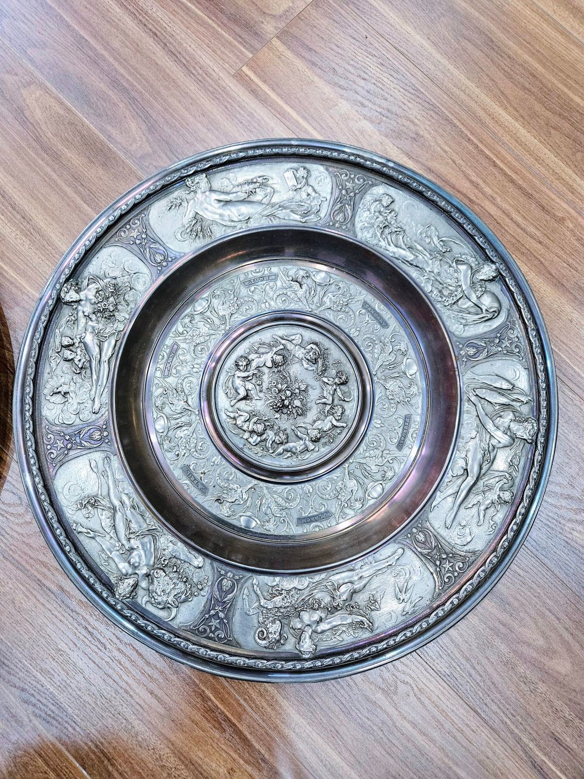 Cặp tranh đồng – ảnh 2