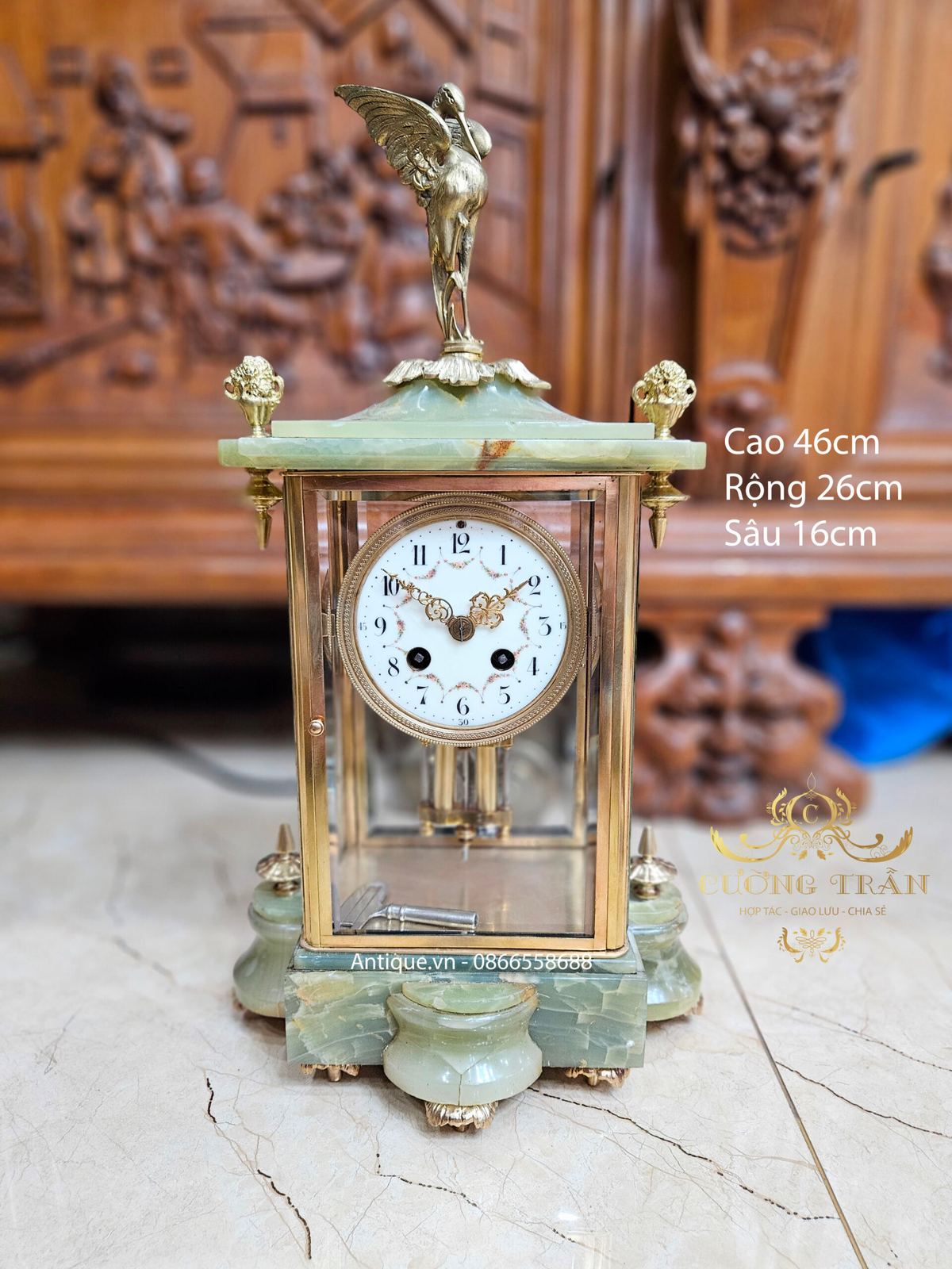 Một chiếc đồng hồ để bàn rất độc đáo – ảnh 1