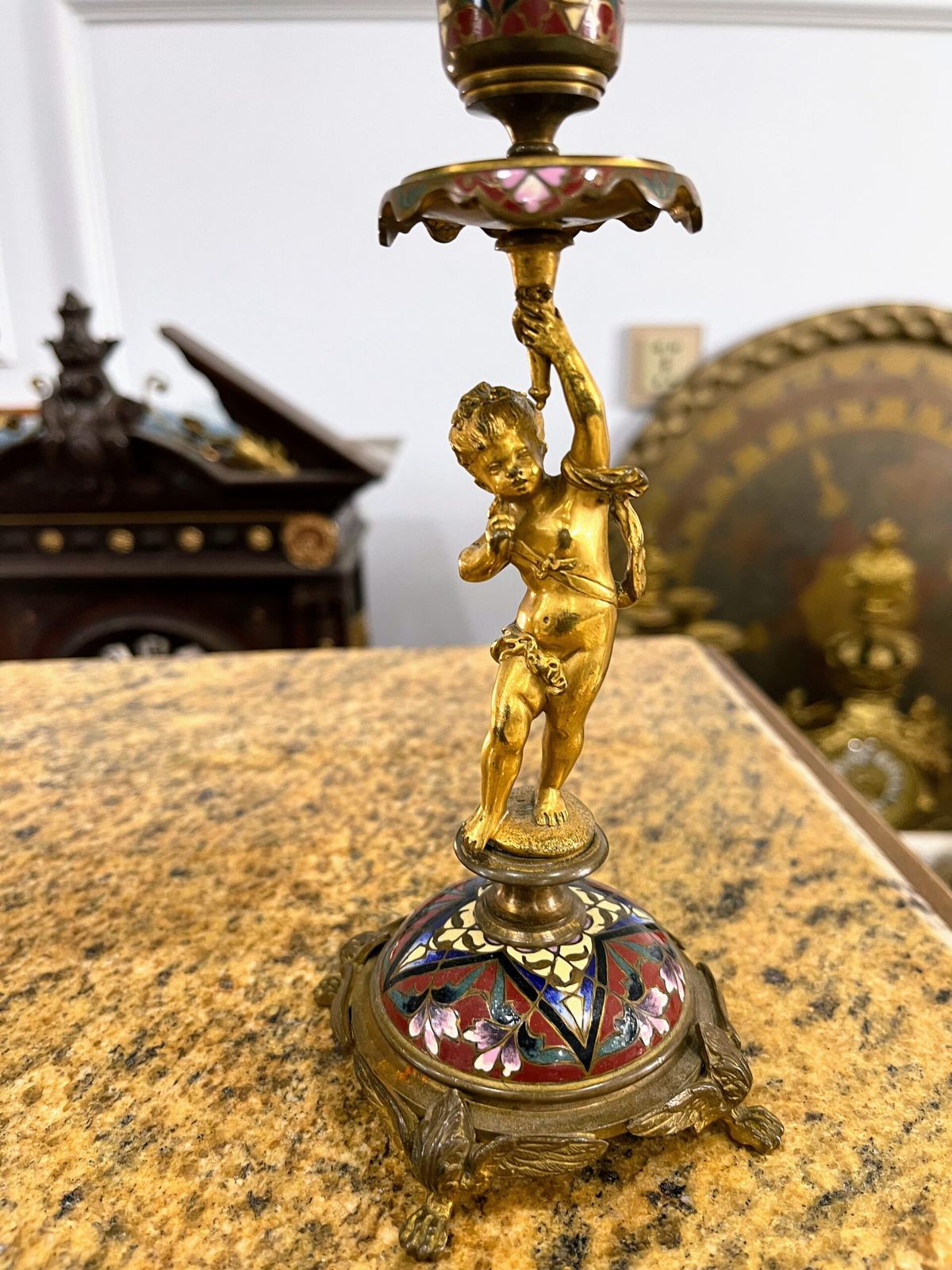 Cặp đèn đầu pháp lam – ảnh 2