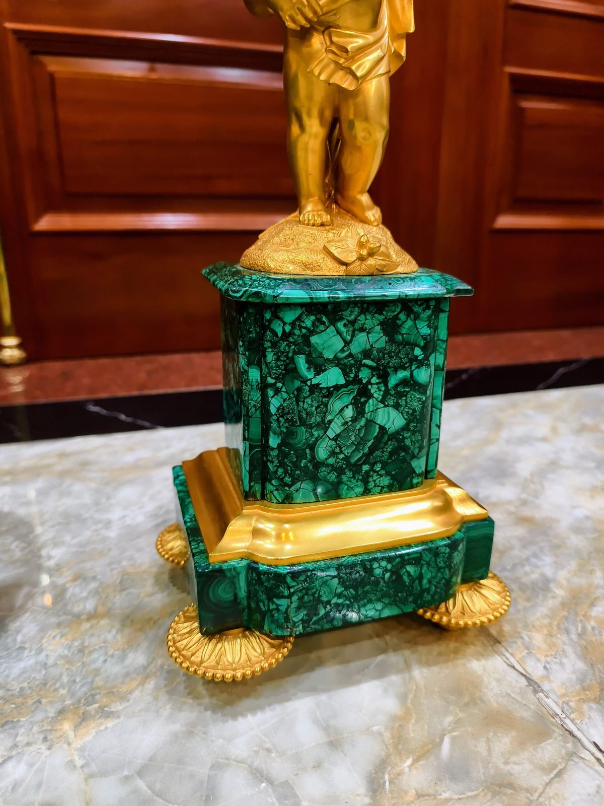 Bộ đồng hồ tượng malachite – ảnh 13