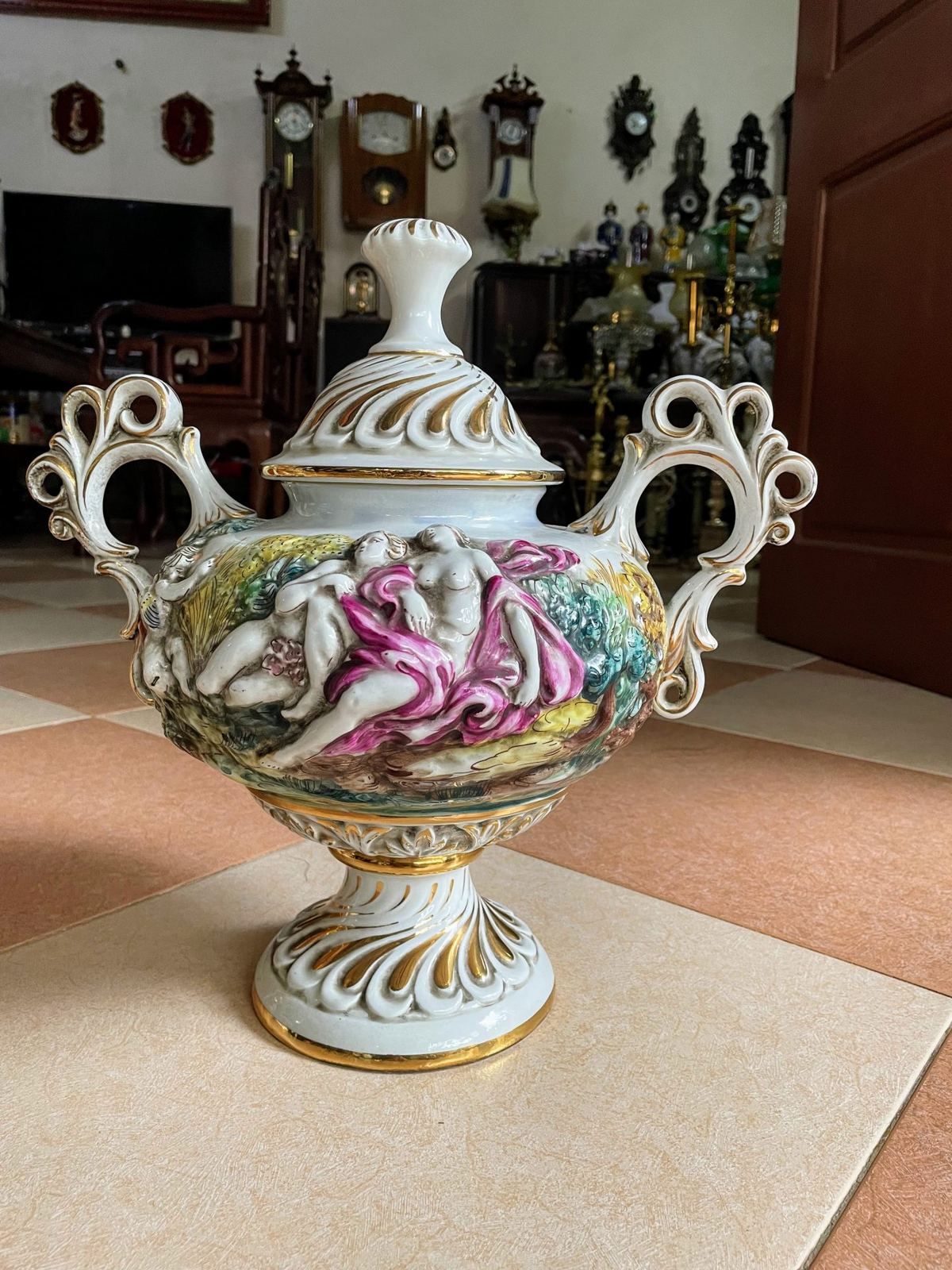 Bình sứ Italy Capodimonte – ảnh 1