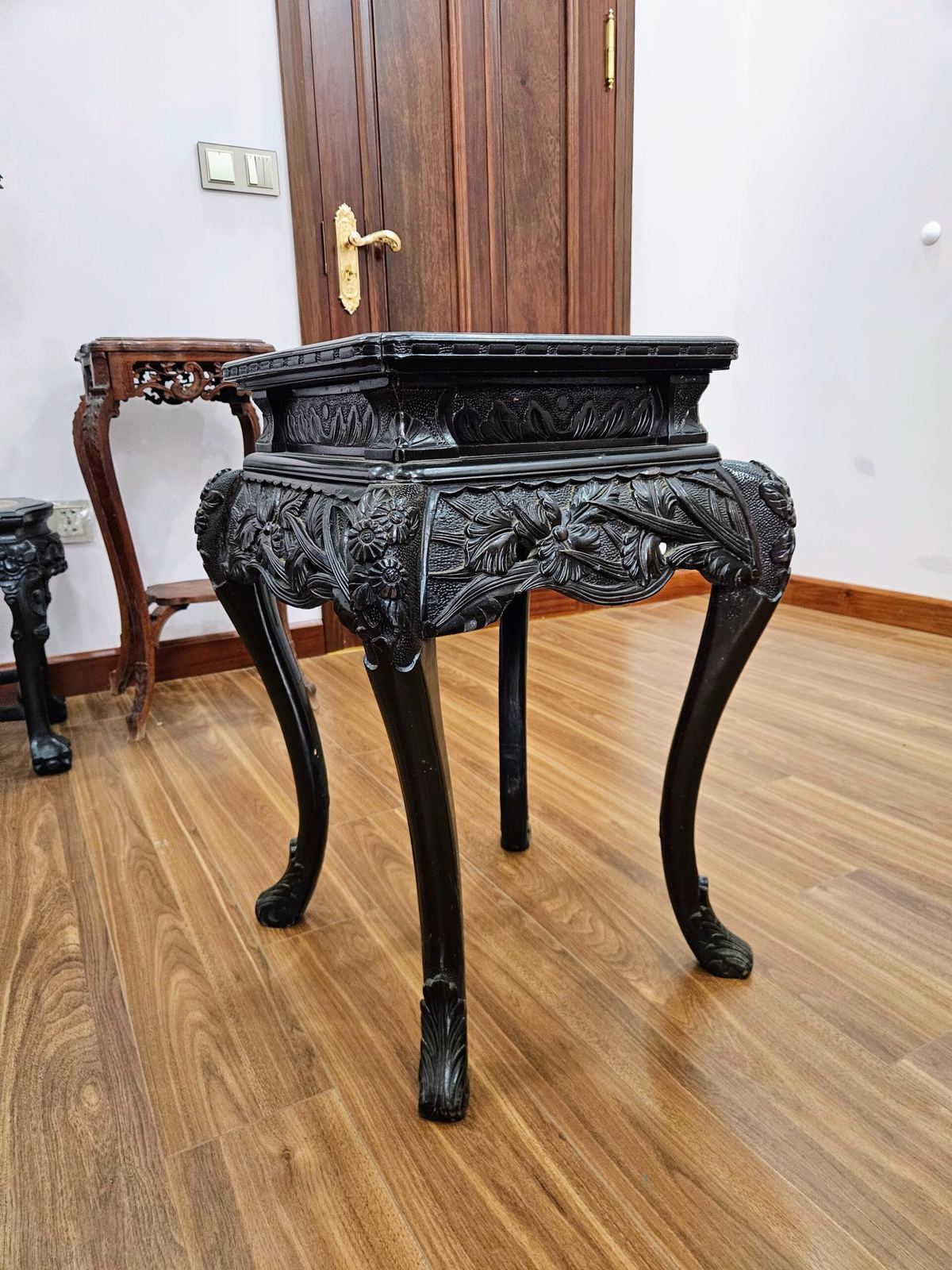 Một chiếc đôn gỗ rất đẹp, cao 64cm – ảnh 2