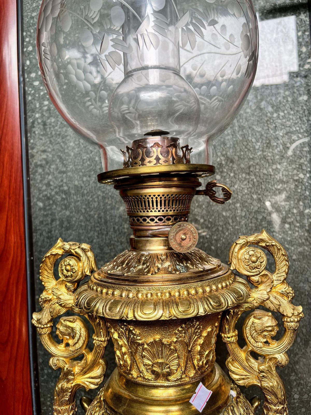 Đèn dầu để Pháp – ảnh 6