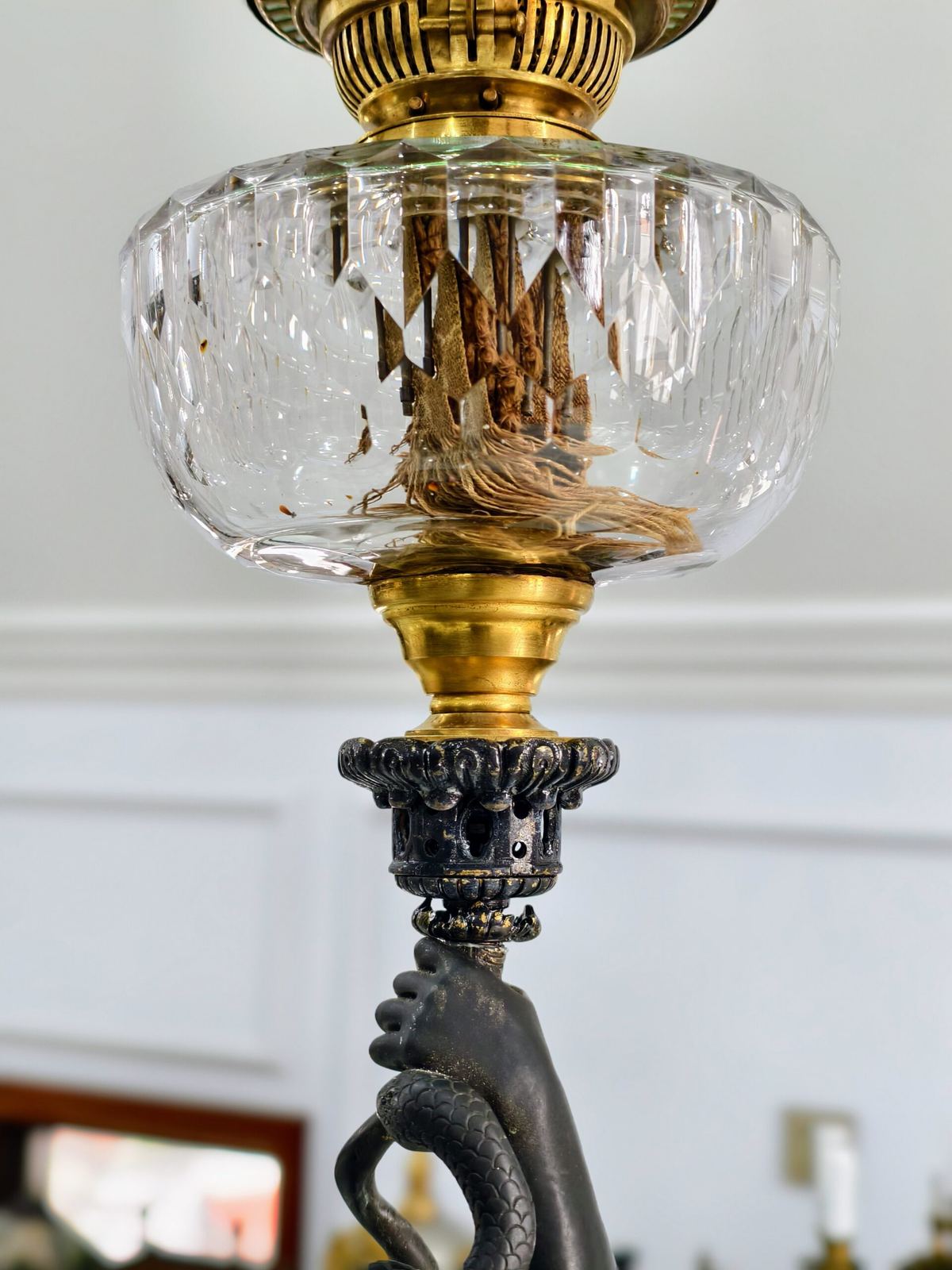 Đèn dầu tượng Ý – ảnh 3