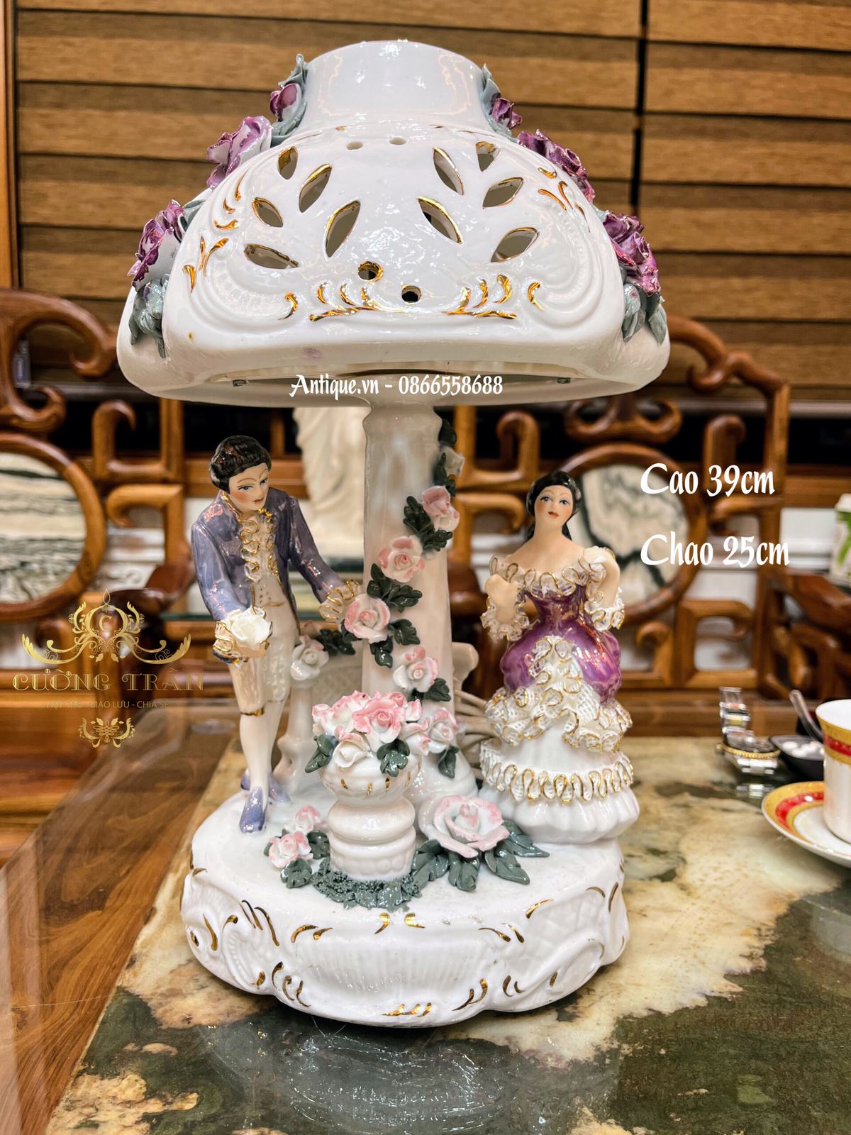 Đèn ngủ sứ Ý, cao 39cm – ảnh 1