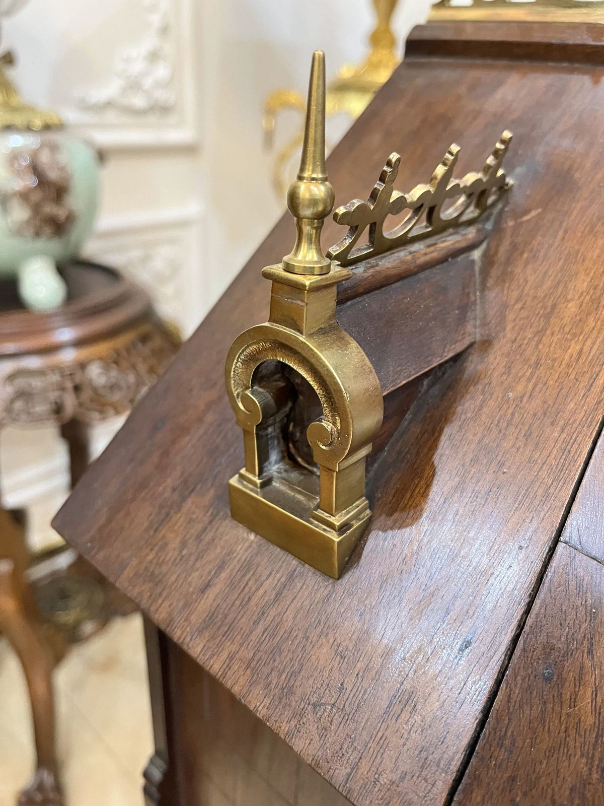 Đồng hồ nhà thờ Pháp – ảnh 8