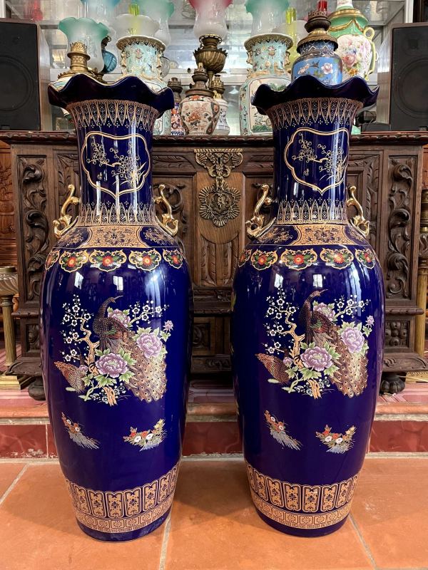 Cặp bình sứ Nhật xuất châu âu – ảnh 1