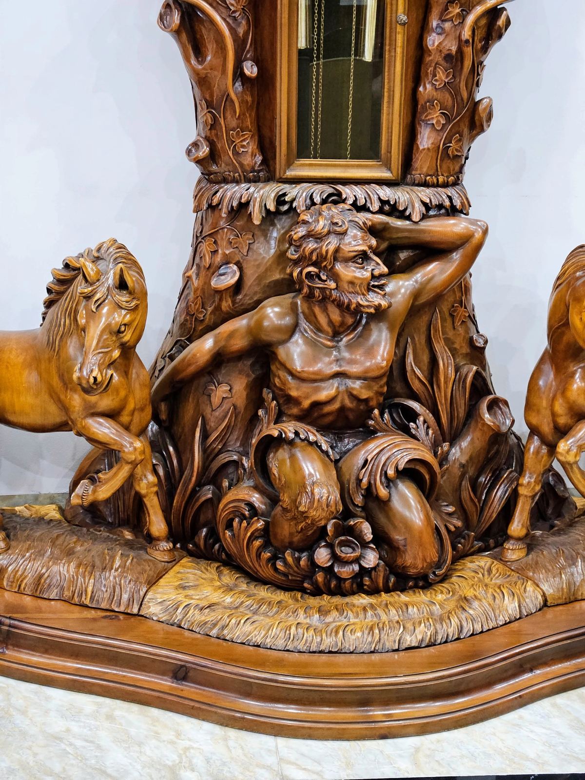 Siêu phẩm đồng hồ cây đã hạ cánh an toàn Ý – ảnh 10