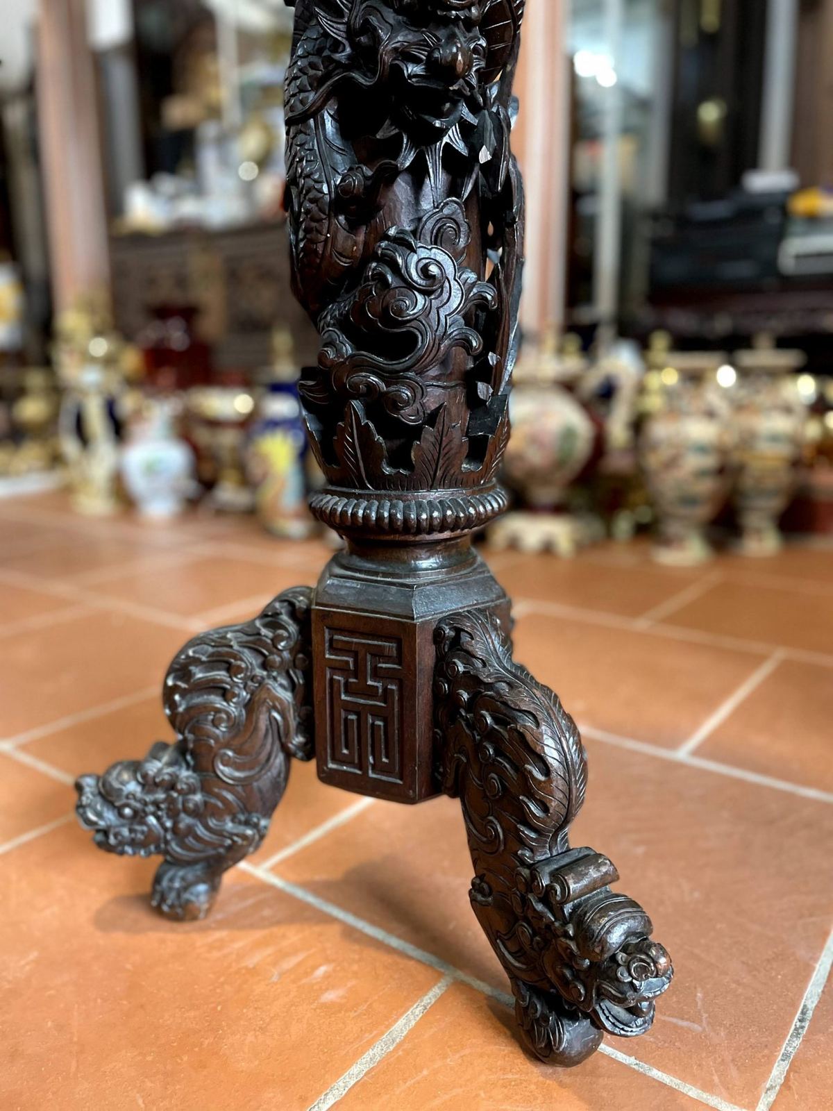 Đôn gỗ rồng cuốn – ảnh 2