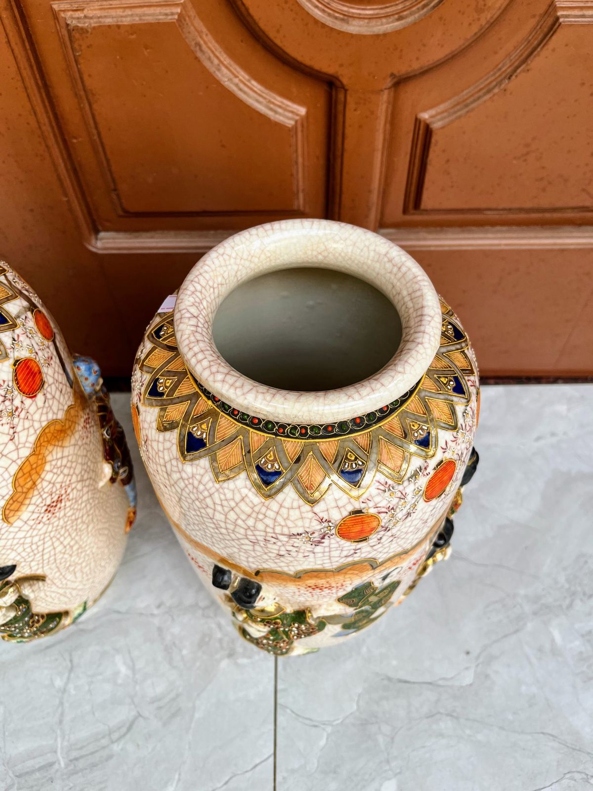 Cặp bình Satsuma Nhật gốm men rạn – ảnh 5
