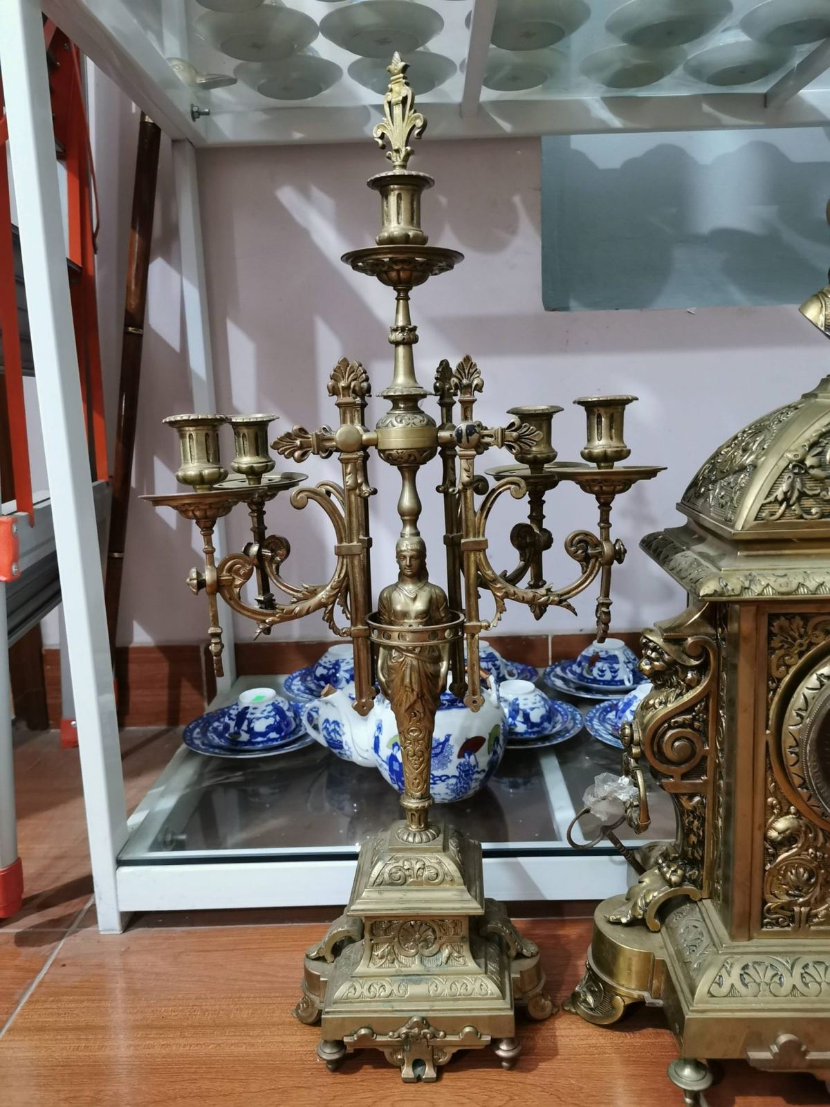 Bộ đồng hồ chân nến to – ảnh 3