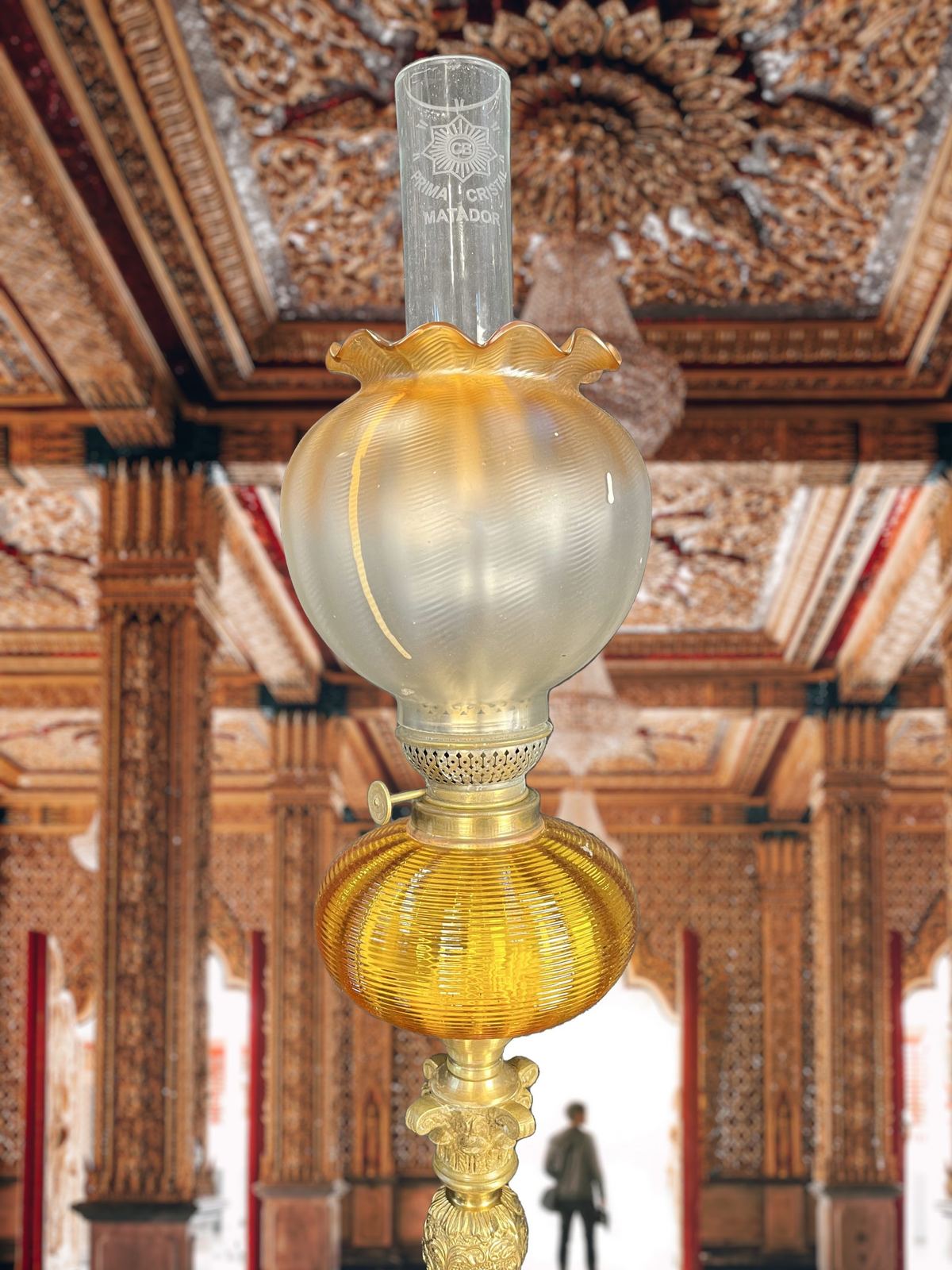Đèn dầu tượng Pháp, cao 99cm – ảnh 2
