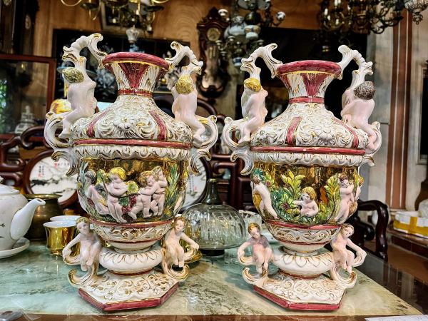 Cặp bình sứ Italy, cao 36cm – ảnh 1