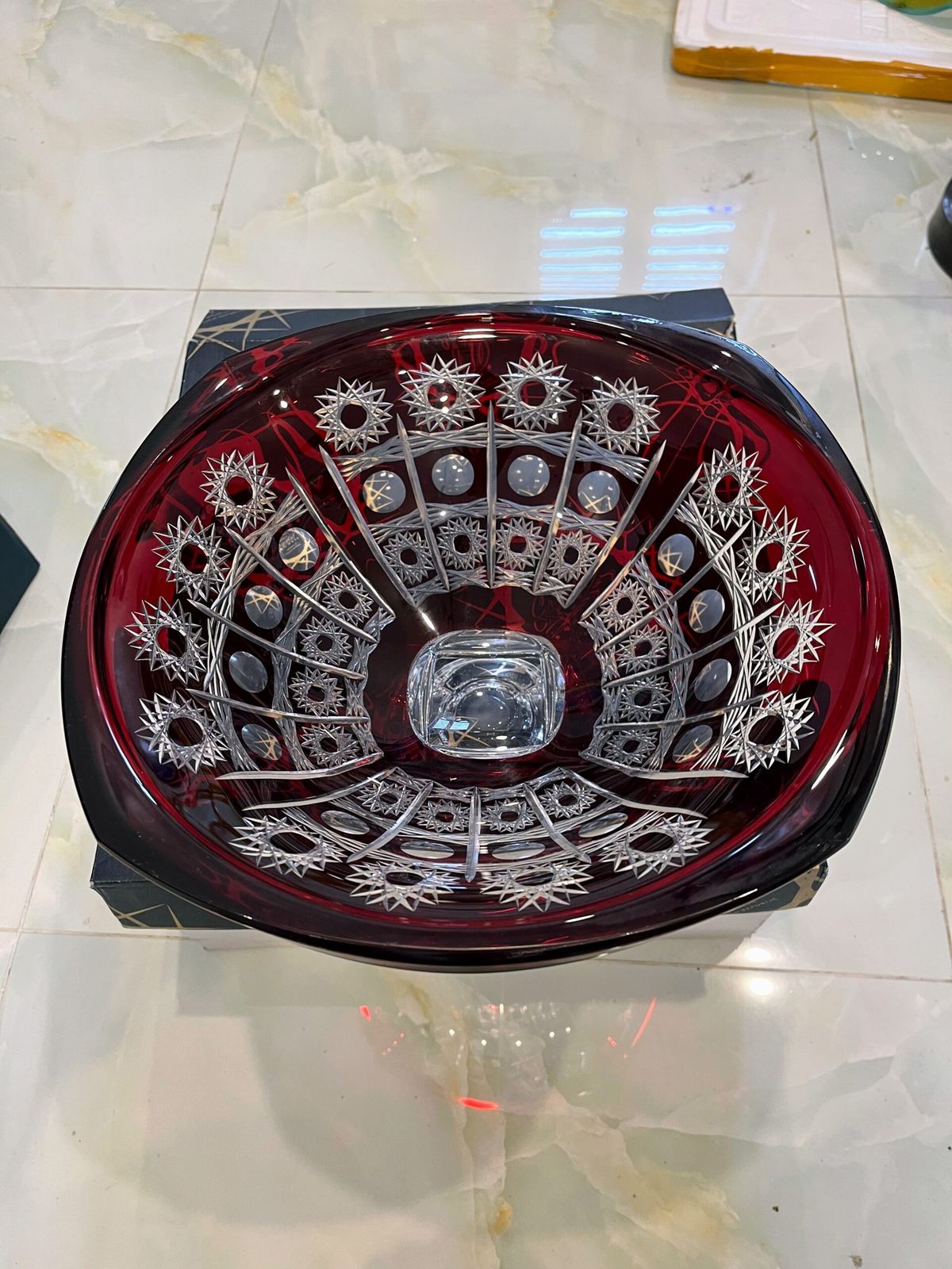 Chiếc âu pha lê Bohemia, cao 15cm – ảnh 3