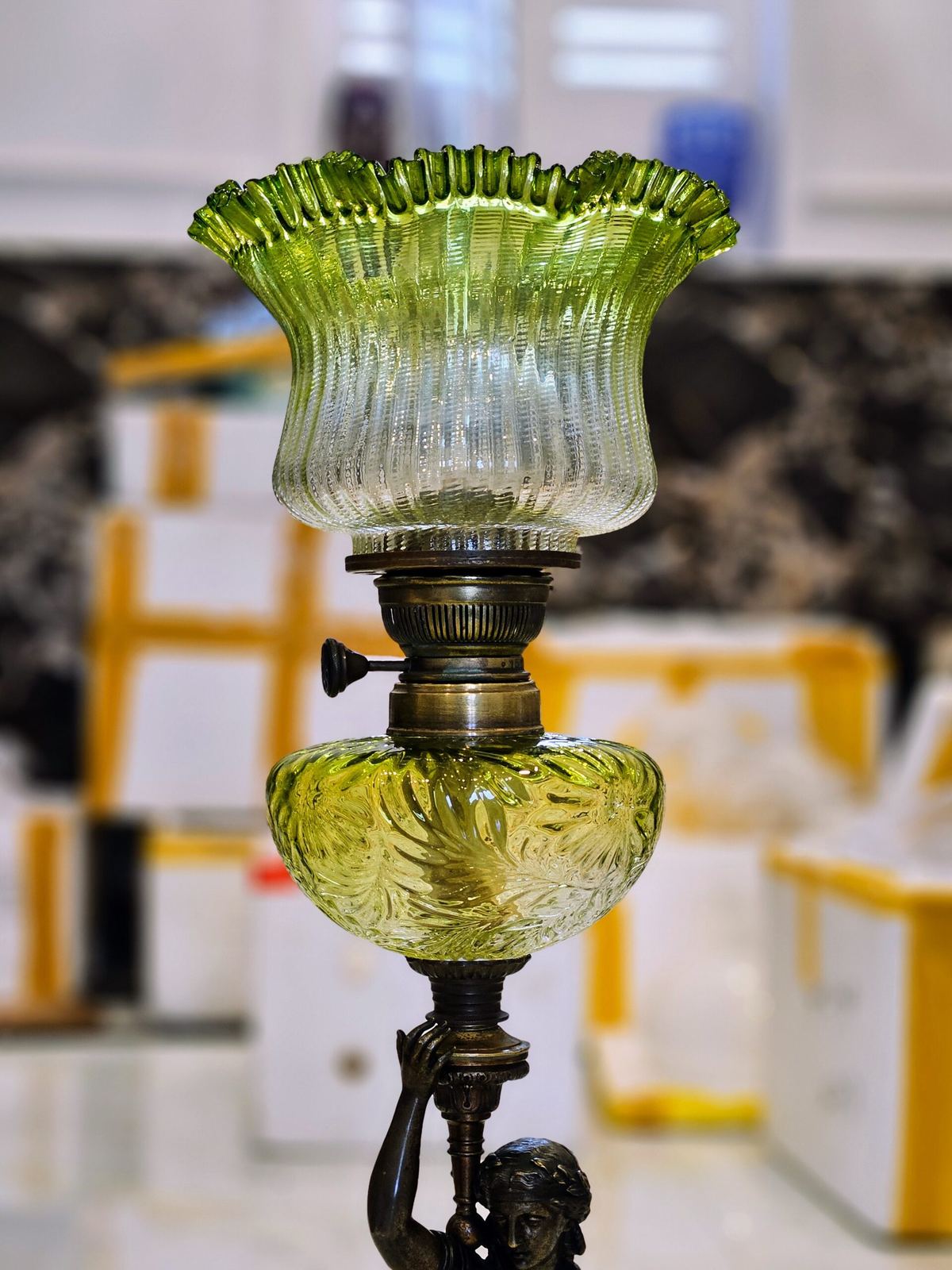 Đèn dầu tượng, cao 86.5cm – ảnh 2
