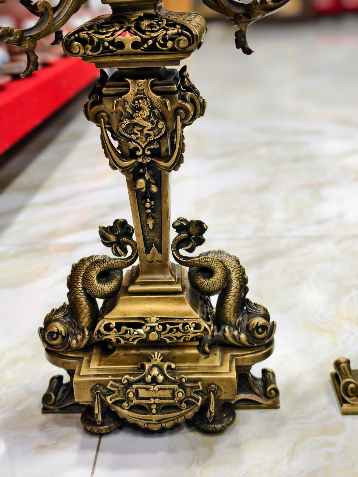 Bộ đồng hồ chân nến Bỉ – ảnh 10