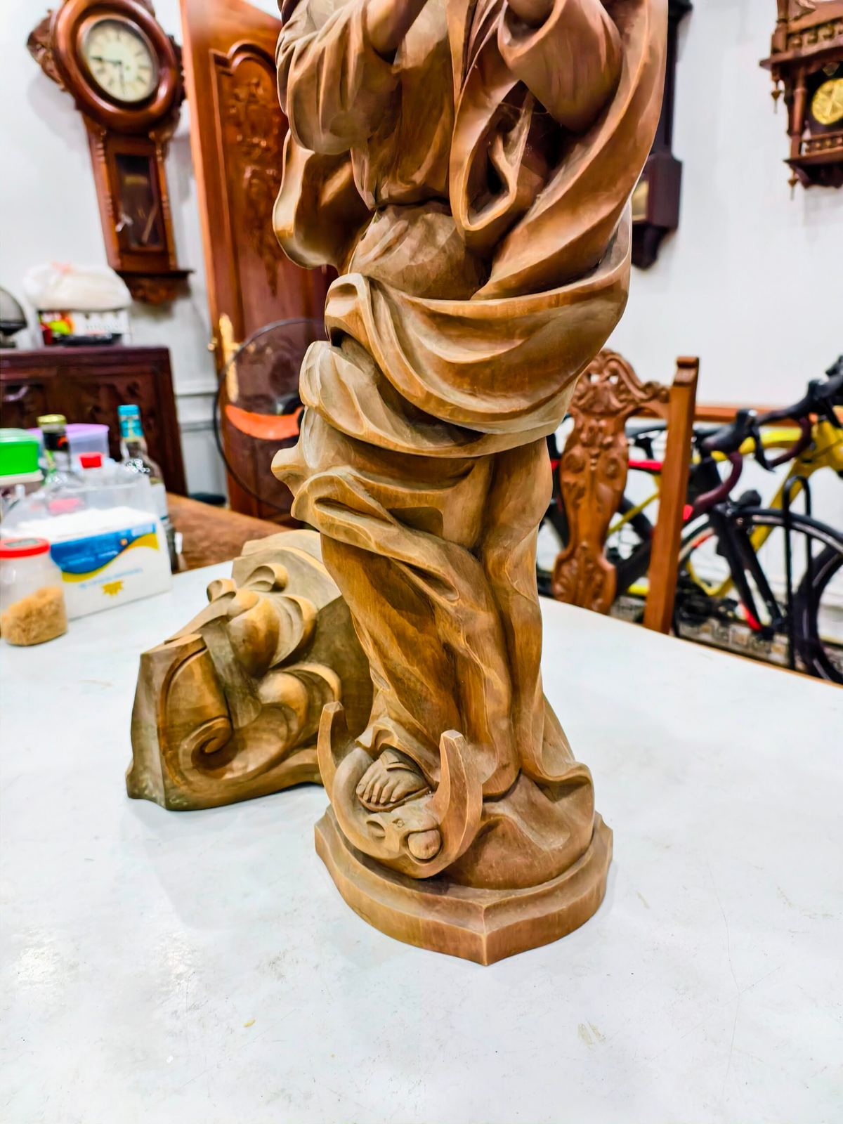 Tượng gỗ cô gái – ảnh 4