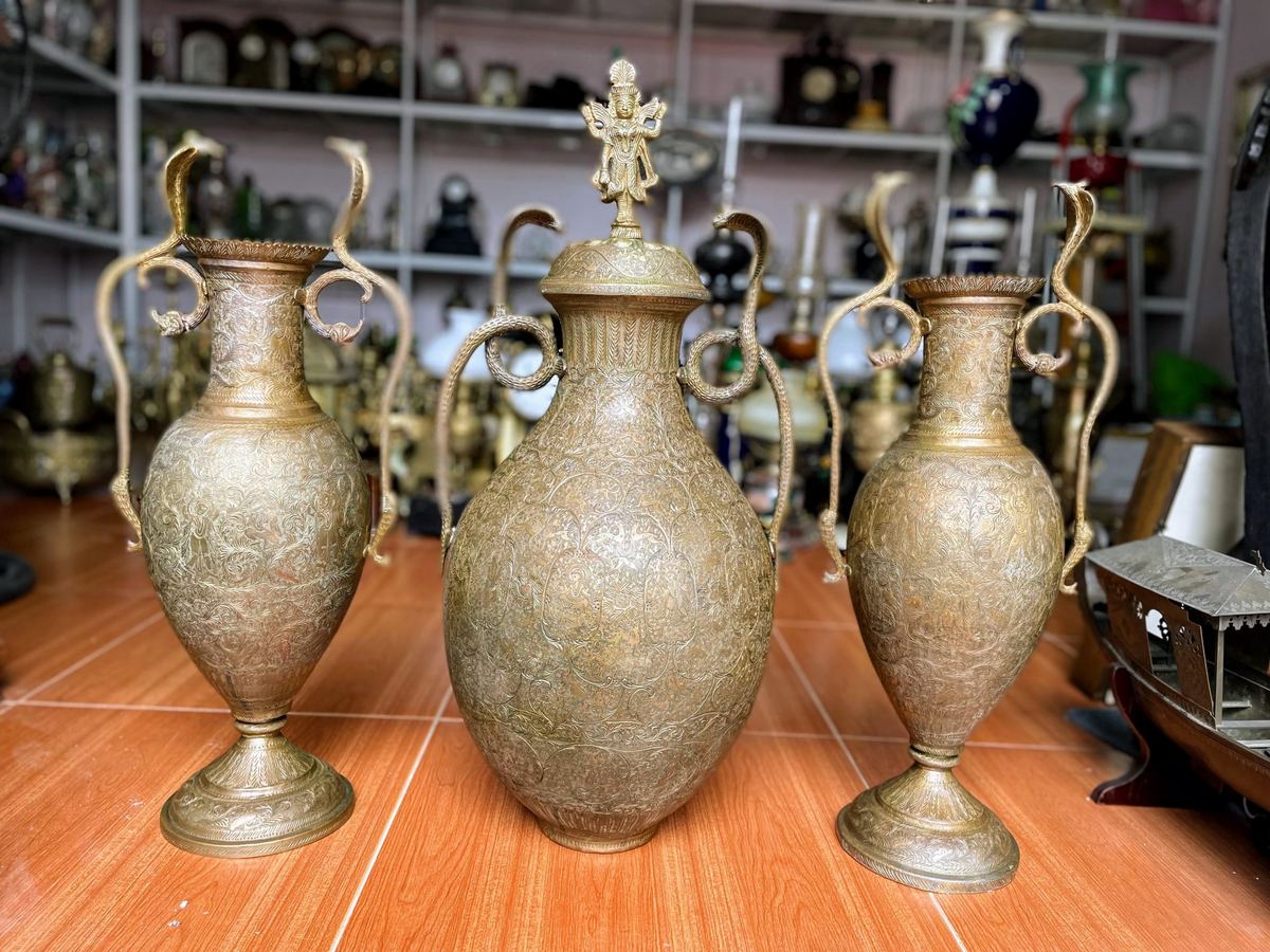 Bộ 3 bình đồng – ảnh 1