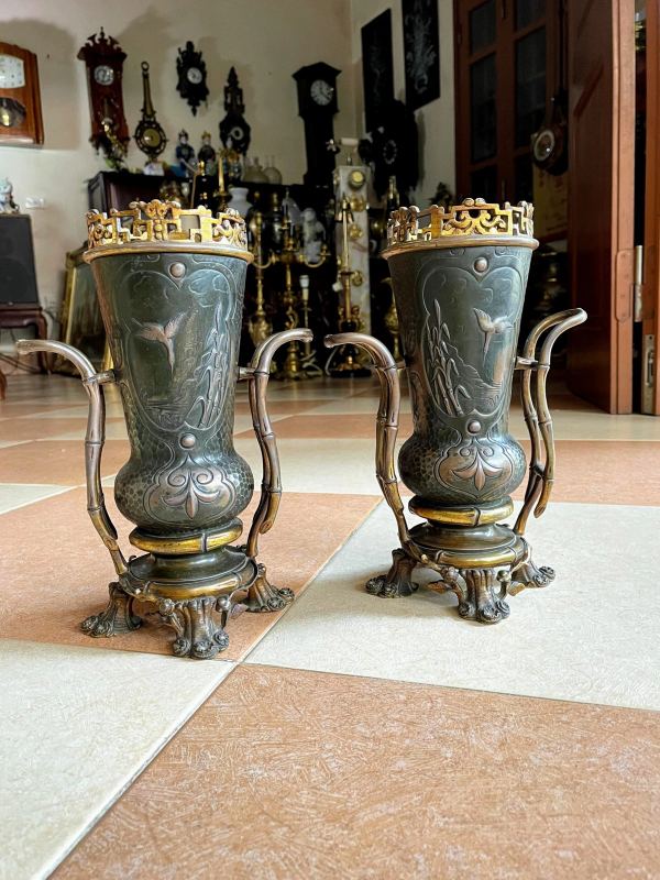 Cặp bình đồng Nhật Bản, cao 27cm – ảnh 1