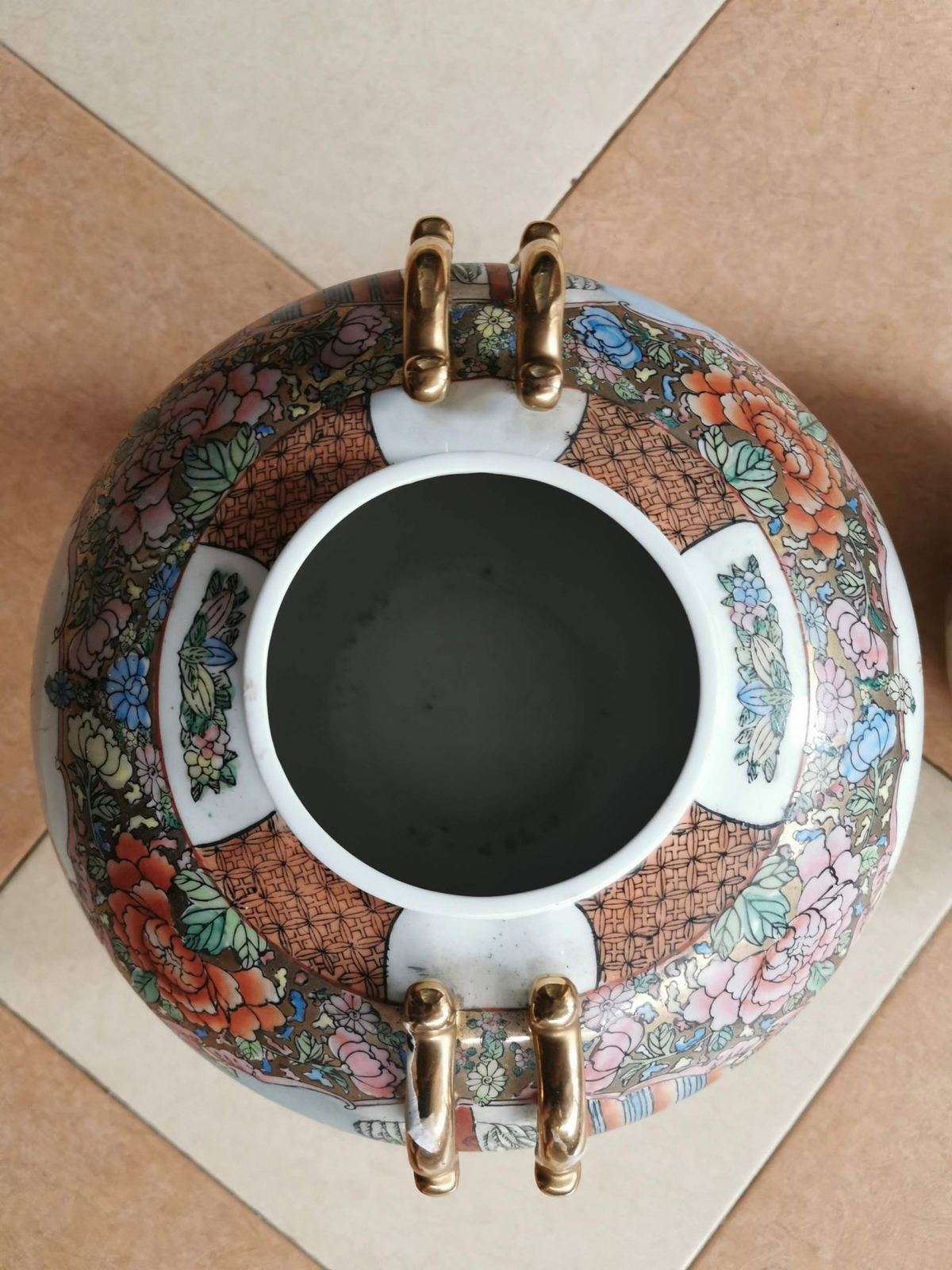 Cặp bình sứ tàu xưa – ảnh 6