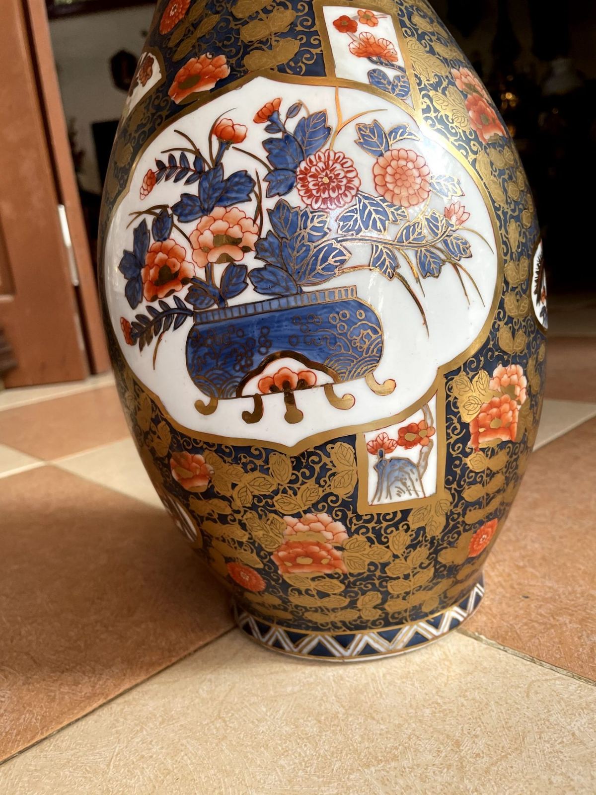 Cặp bình sứ Nhật, cao 46.5cm – ảnh 3