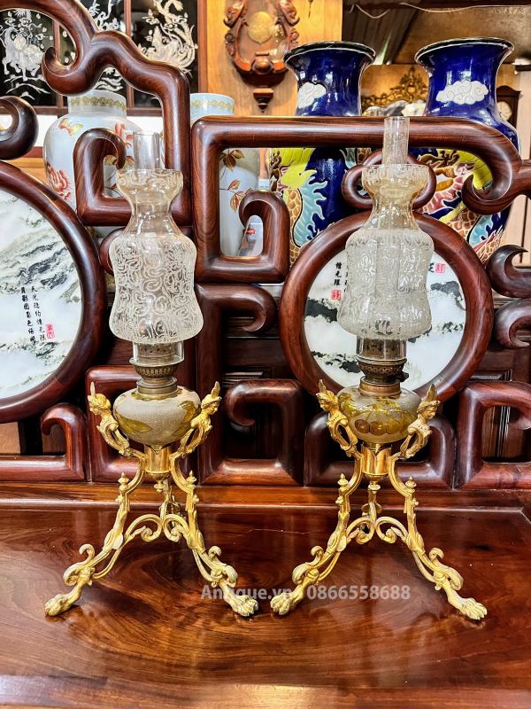 Cặp đèn dầu 3 chân Pháp – ảnh 1
