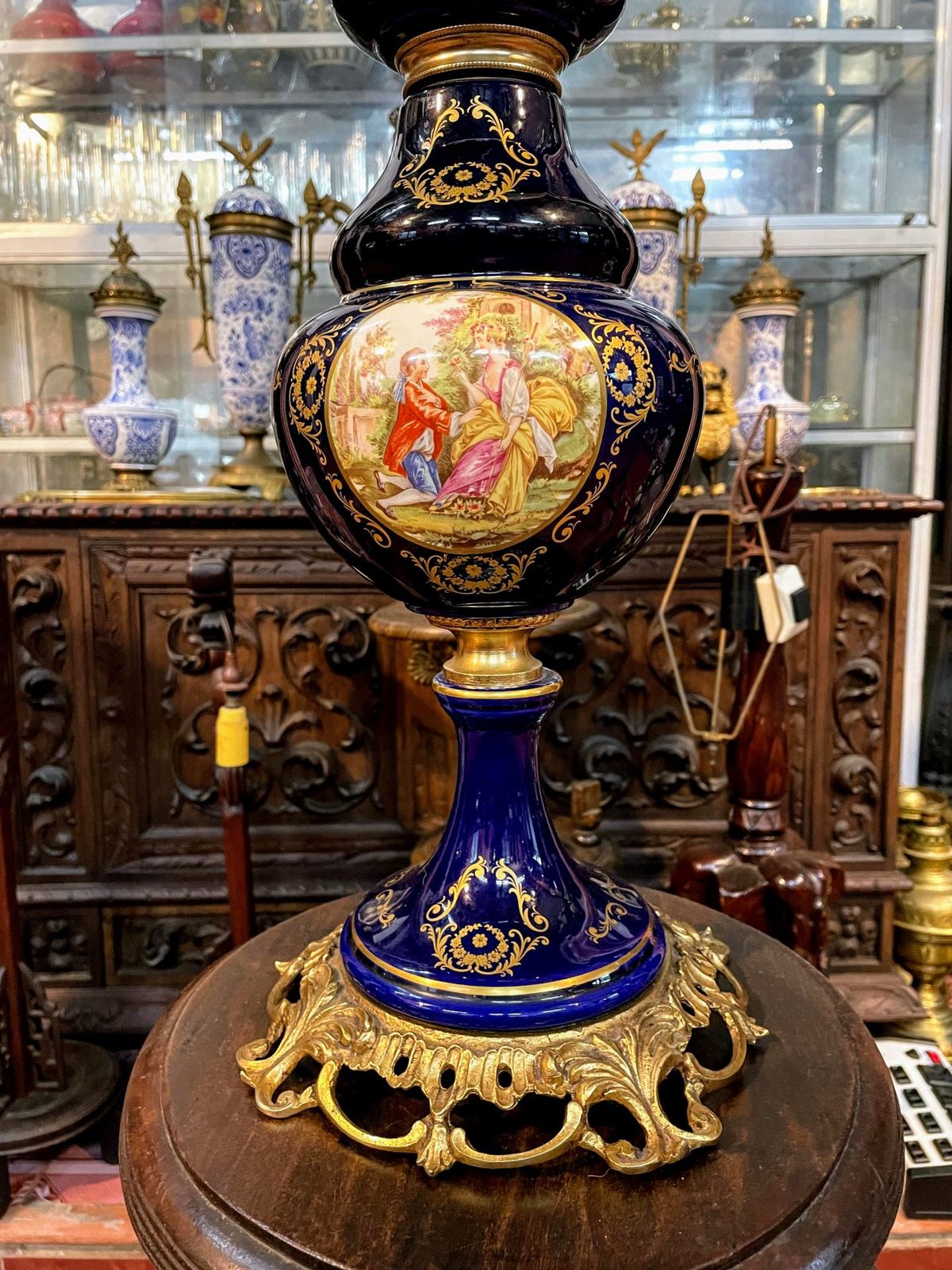 Đèn ngủ Pháp, cao 68cm – ảnh 4