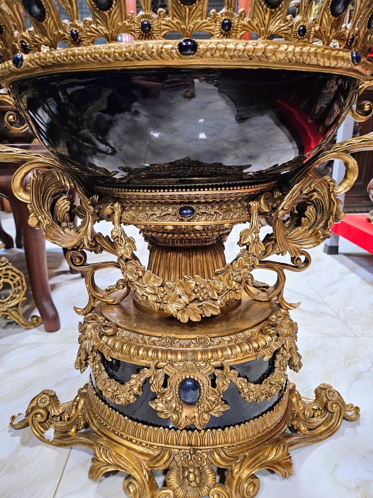 Ang sứ Bỉ – ảnh 5