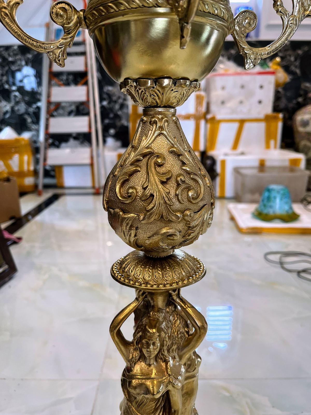Đèn bàn điện, cao 90cm – ảnh 3