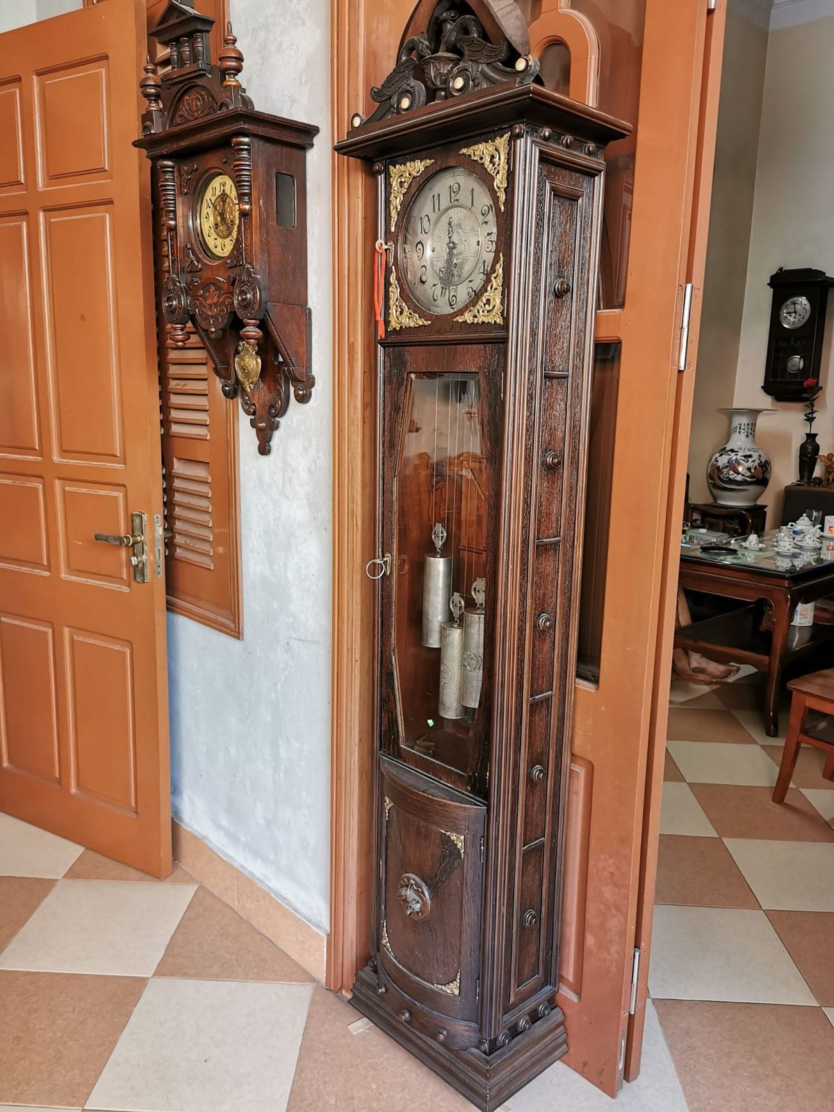 Đồng hồ cây cổ – ảnh 2