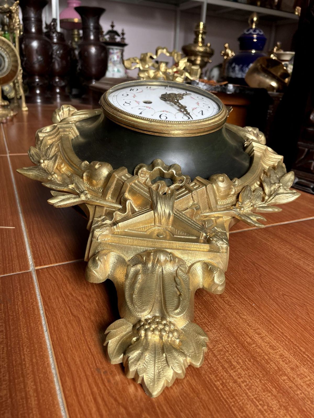 Đồng hồ phù điêu Pháp – ảnh 3