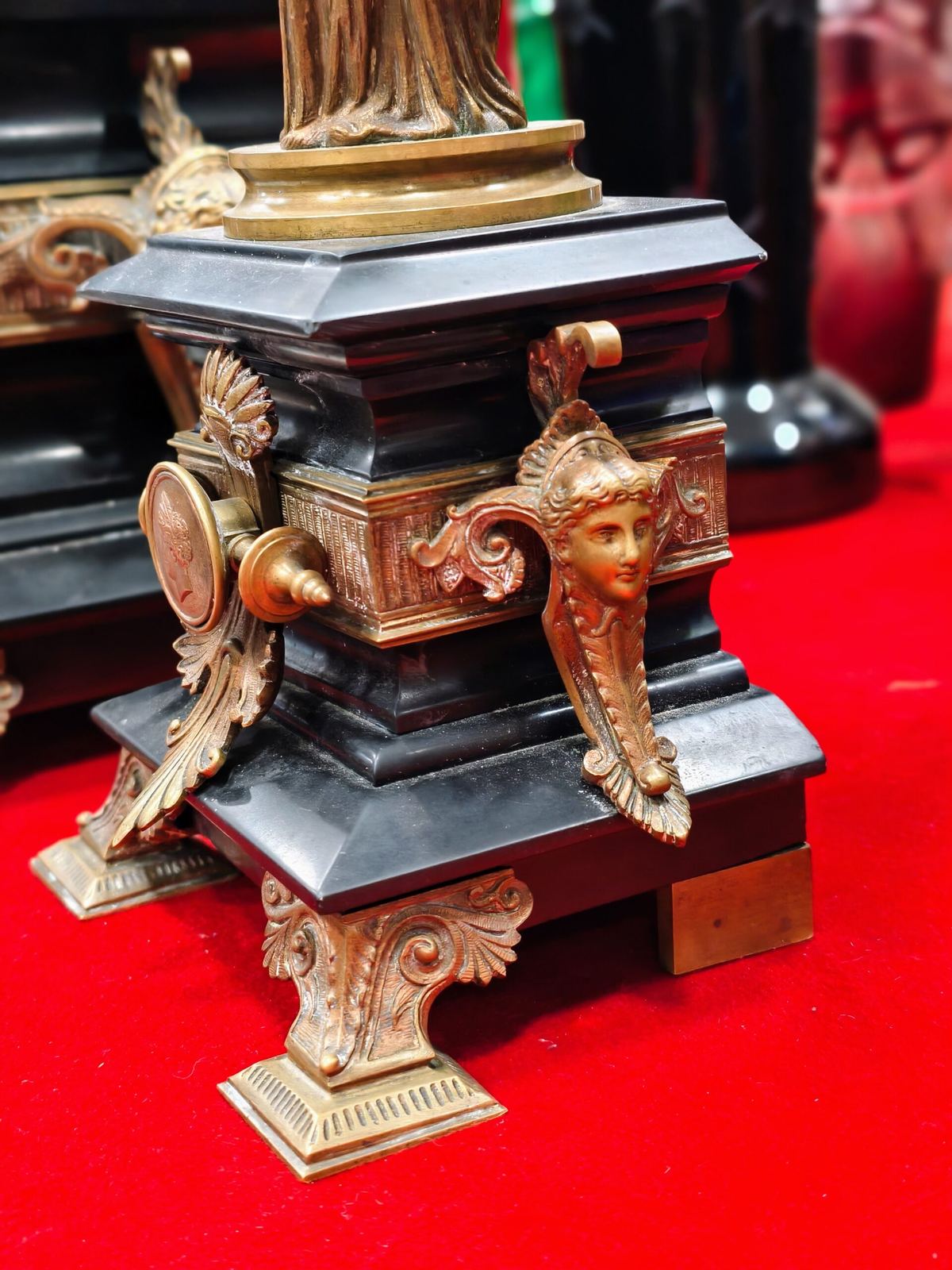 Bộ đồng hồ chân nến Pháp – ảnh 11