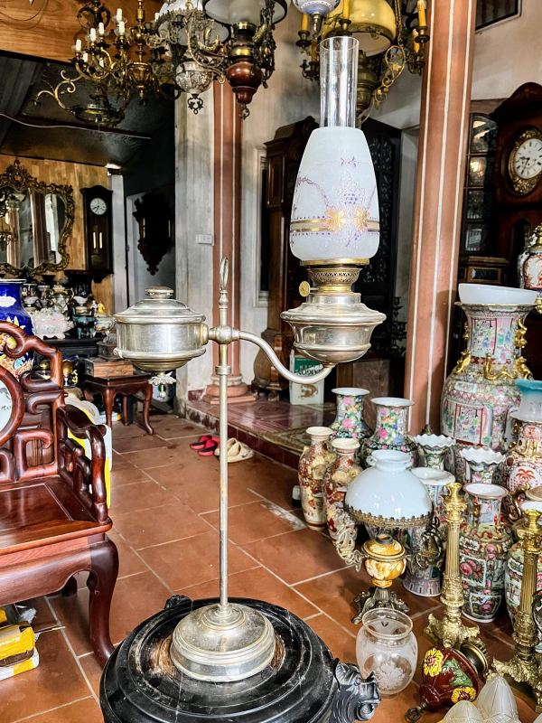 Đèn dầu Pháp, cao 78cm – ảnh 1