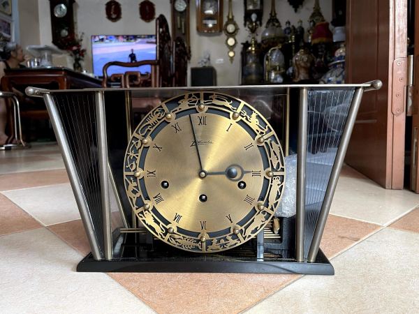 Đồng hồ để bàn Đức, cao 23cm – ảnh 1