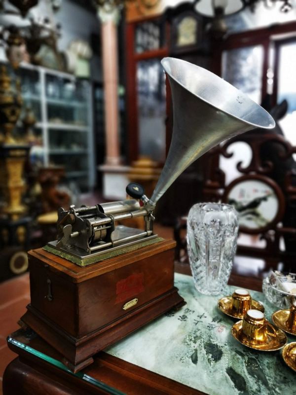 Máy phát nhạc Je Chante Haut Et Clair – ảnh 1