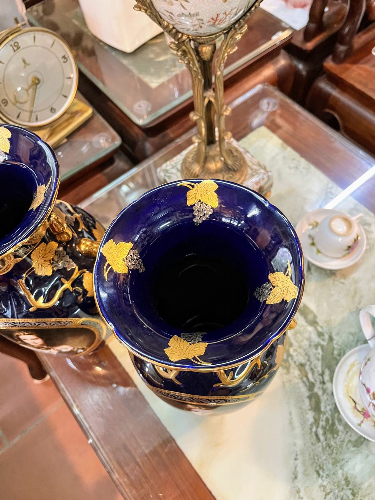 Cặp bình sứ Ý – ảnh 4