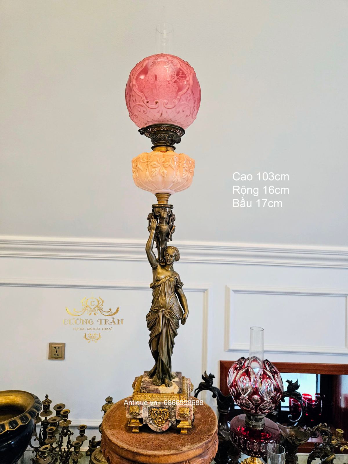 Đèn dầu tượng Pháp, cao 103cm – ảnh 1