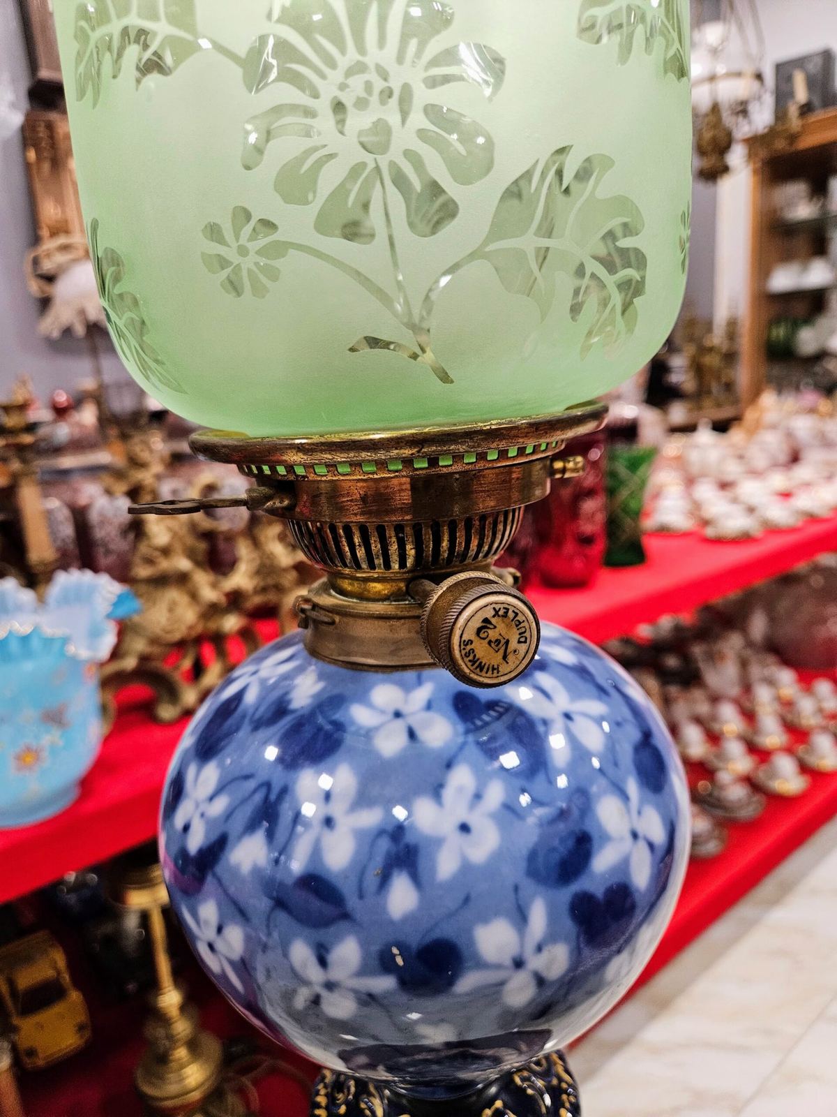 Một chiếc đèn dầu sứ của Pháp thương hiệu Limoges danh tiếng – ảnh 4