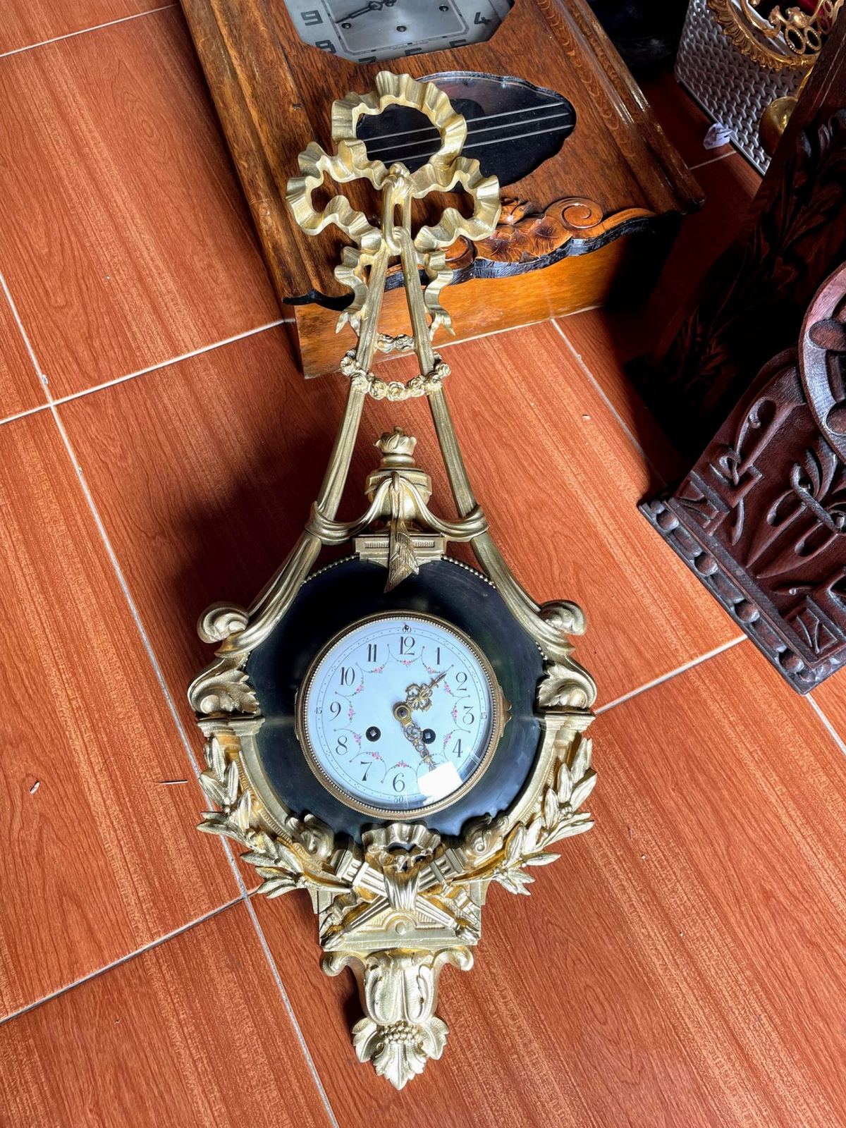 Đồng hồ phù điêu Pháp – ảnh 1