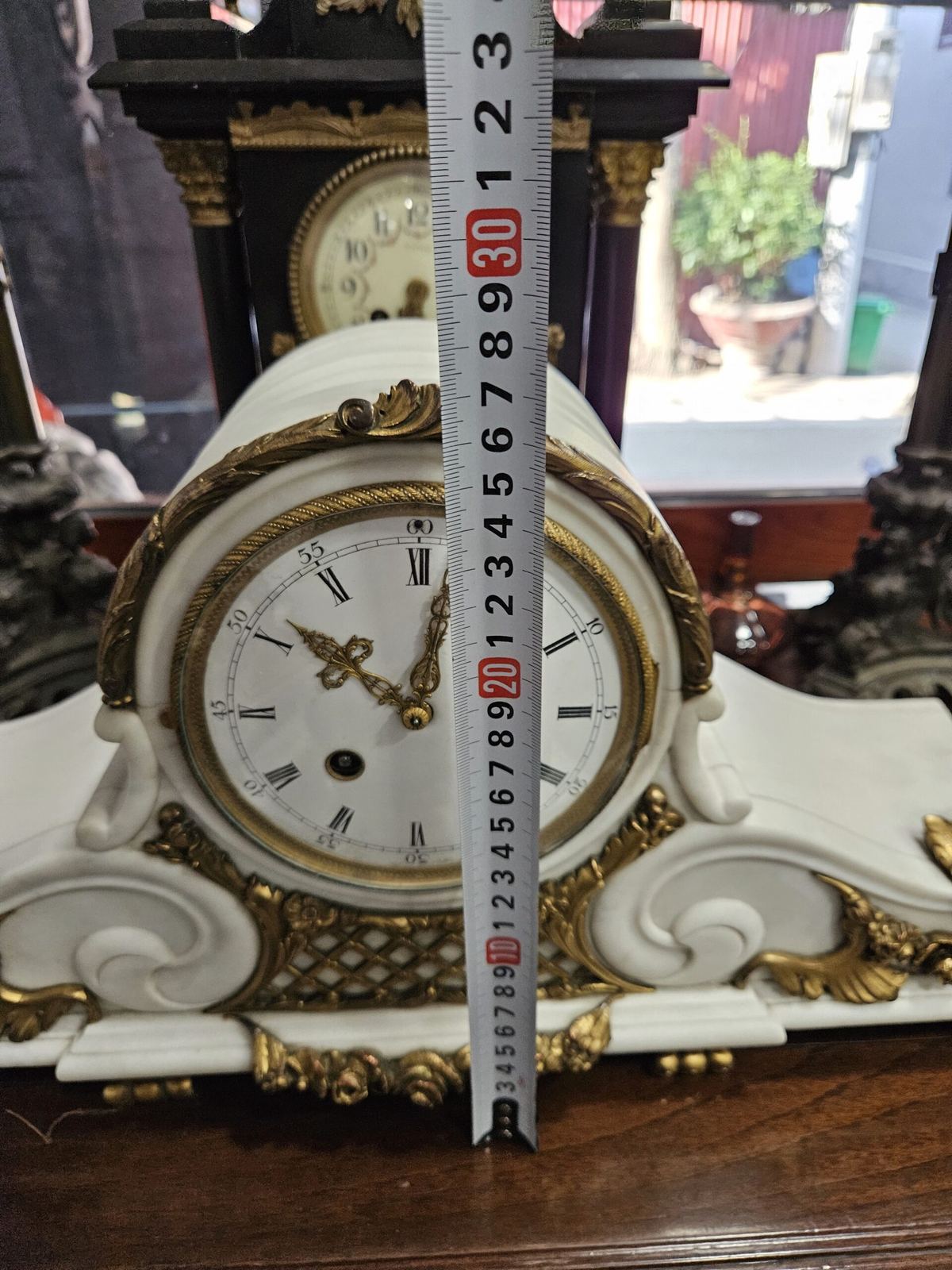 Đồng hồ vai bò đá – ảnh 5
