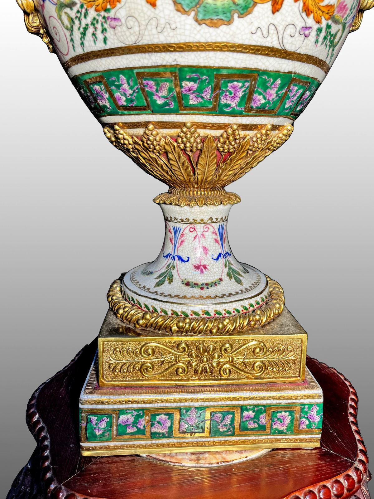 Cúp sứ Bỉ, cao 71cm – ảnh 6